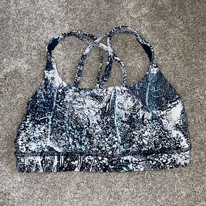 lulu lemon sports bra